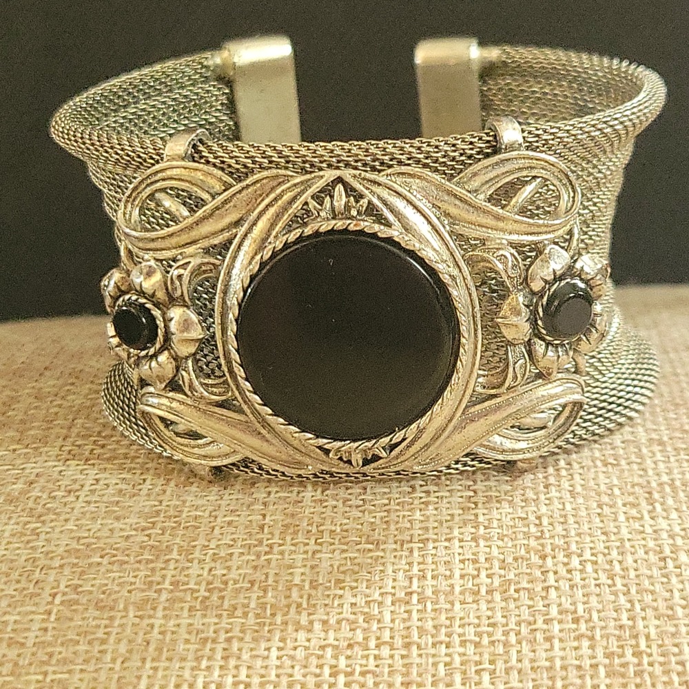 Vintage Silver Tone Mesh Cuff Bracelet Black Faux Onyx Floral Filigree  Goth